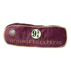 Hogwarts Express Platform 9 3/4 burgundy gold pillow Harry Potter